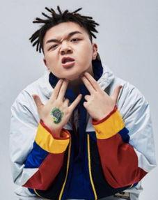 黄旭艾福杰尼最新爆料,揭秘音乐背后的故事与心路历程  第2张